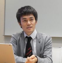 前島 鷹賢氏